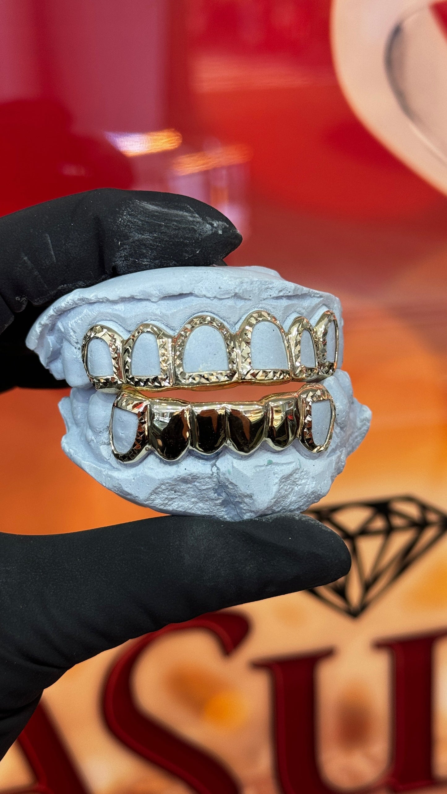 10K Yellow Gold Diamonds Cuts Pull outs Grillz