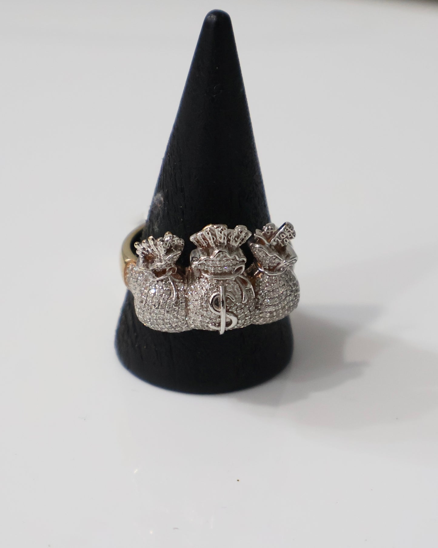 10K Gold 0.77Ctw Diamond Dollar Bag Mens Fash Ring