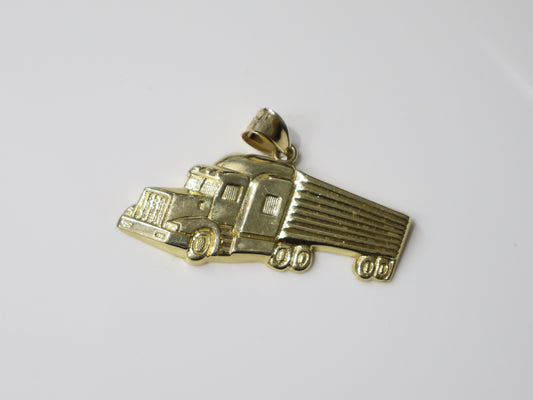 10K Gold Approx 2Inch Truck Pendant Approx 7.9Grams
