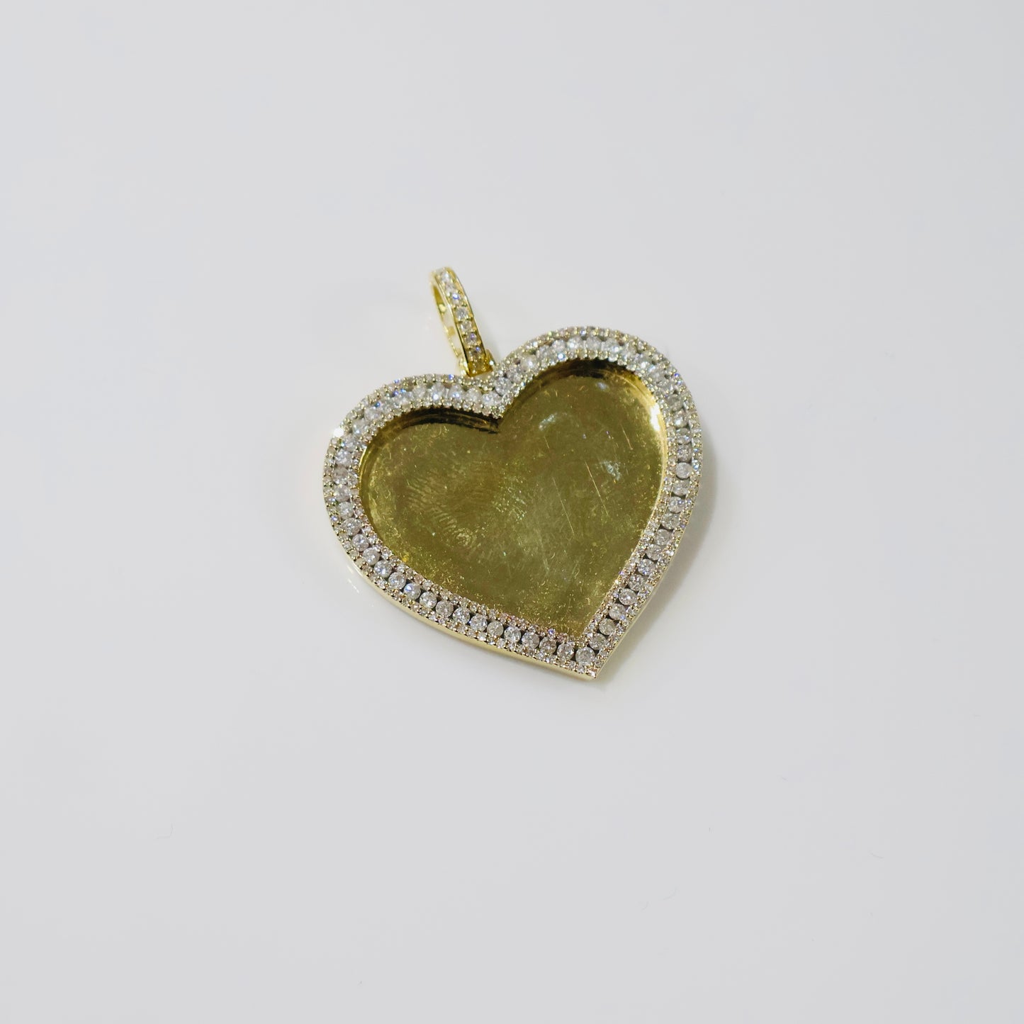 10K Gold 2.20 Ctw Diamond BaguetteHeart Memory Charm
