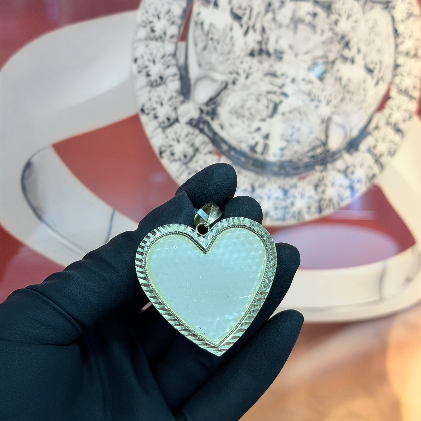 10K Gold Approx. 1.5-Inch Memory Heart Diamond Cut