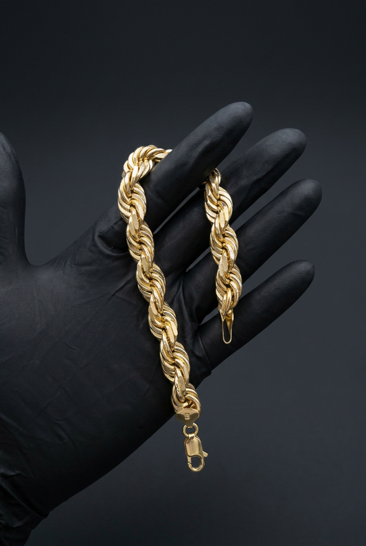 Gold rope bracelet product image