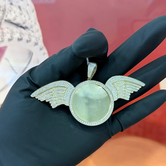 10K Gold Approx. 1.5-Inch Memory Round Wings Cubic Zirconia