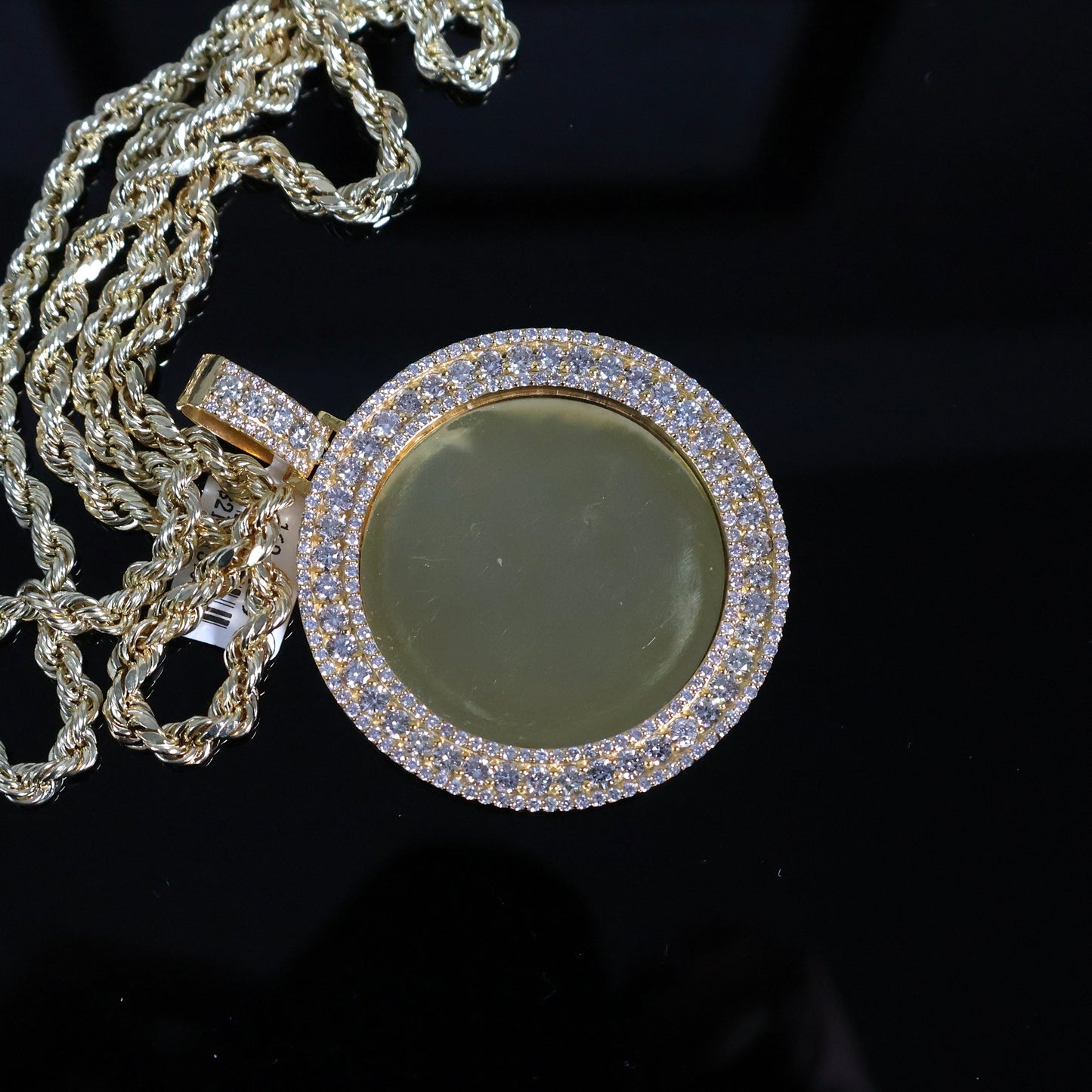 10Kyg 1.55Ctw Dia Memory Pendant