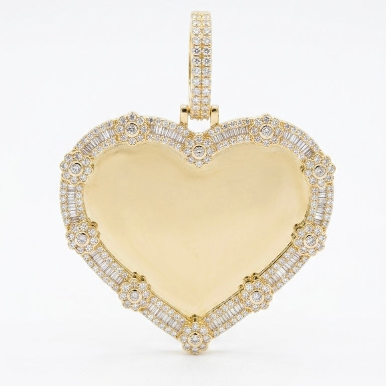 10k Yellow Gold 2.15Ct Picture Heart Pendant