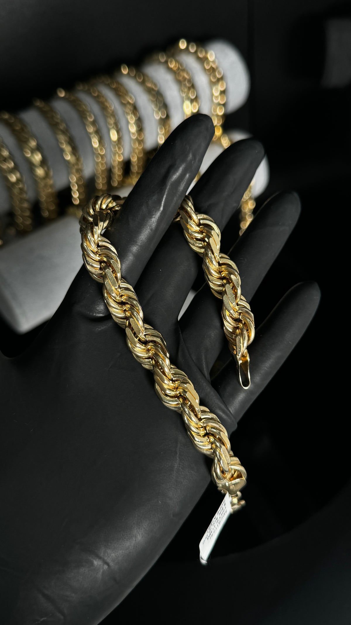 10K Yellow Gold 11mm 8.5 Inch Solid Diamond Cut Rope