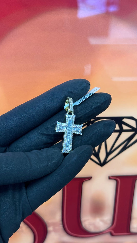10K Yellow Gold 0.90CTW Diamond Cross
