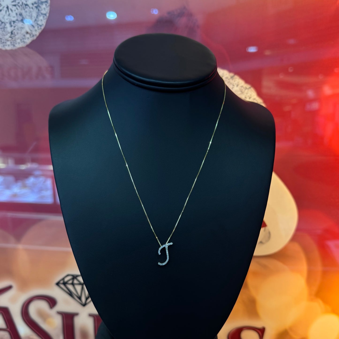 10K Gold 0.15Ctw Diamond Initial J Pendant