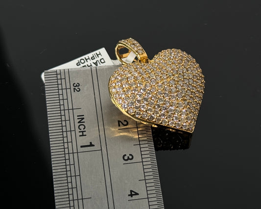 10KYG 3.26CTW DIAMOND HEART PENDANT