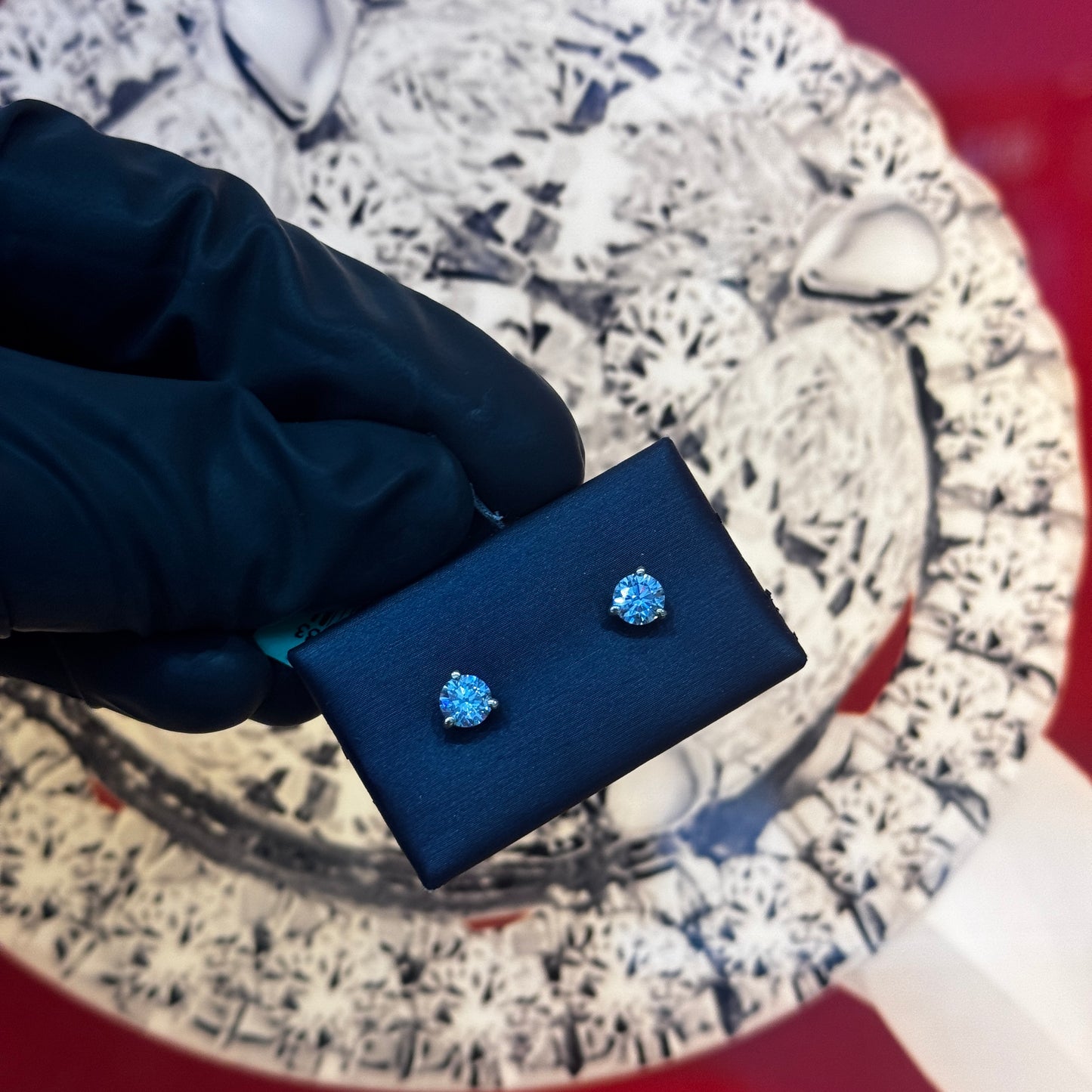 14K Gold 1.00Ctw Lab Grown Diamond Studs