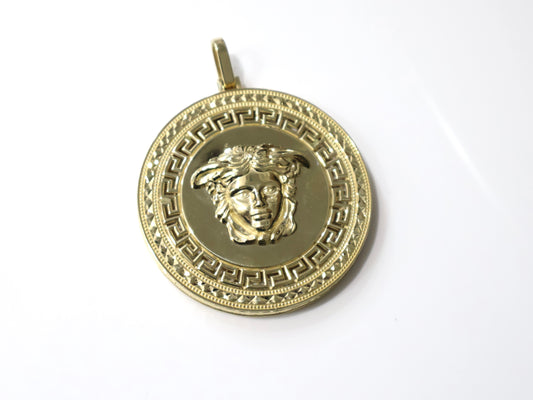 10 Gold Approx  2Inch Pendant 39.8Gram