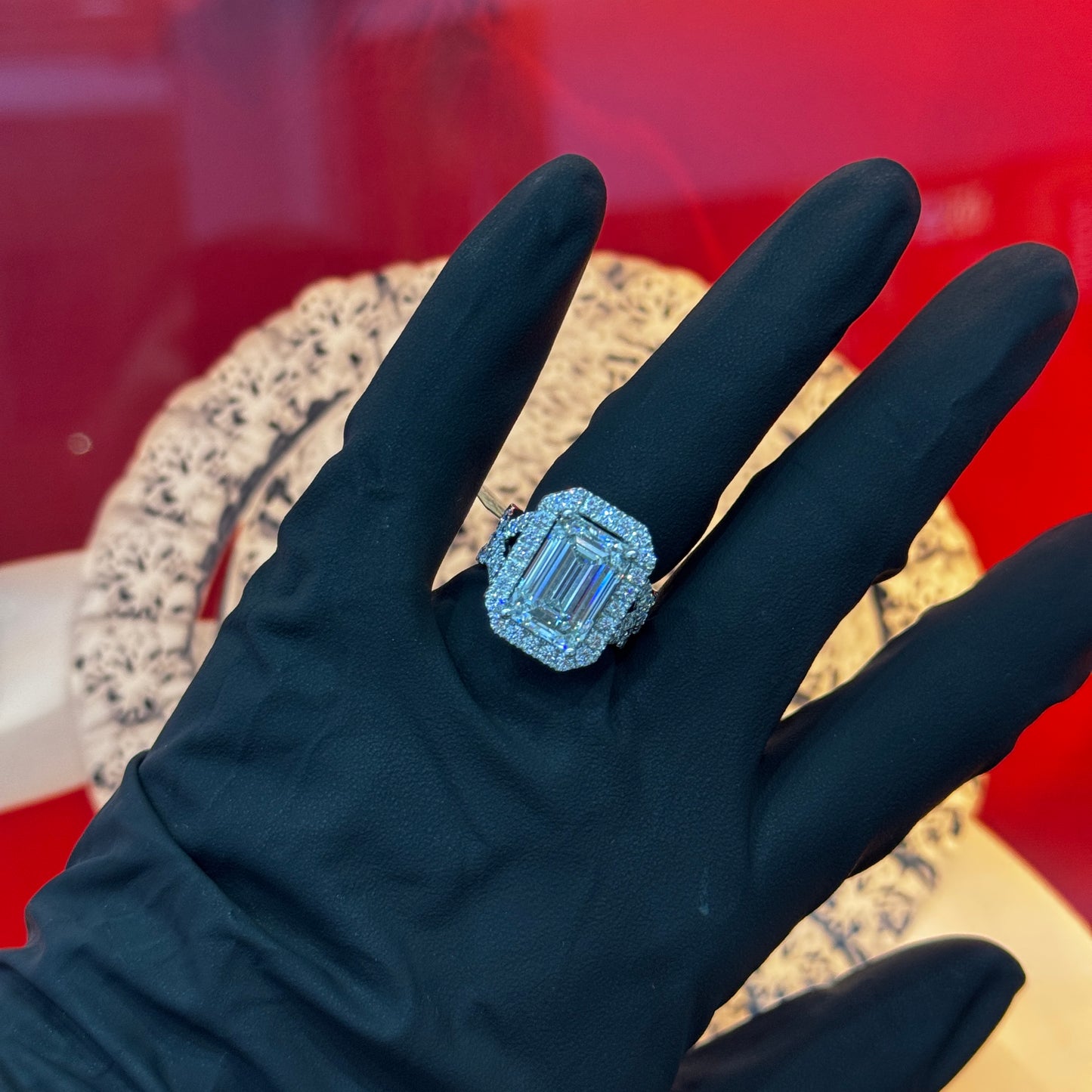 GIA Certified - 14K White Gold 10.59Ctw 8.53 Center LAB DIAMOND Emd F color VVS2 Bridal Set