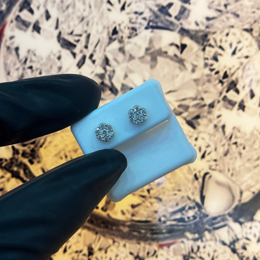 14K Gold 0.50Ctw Diamond Flower Earring