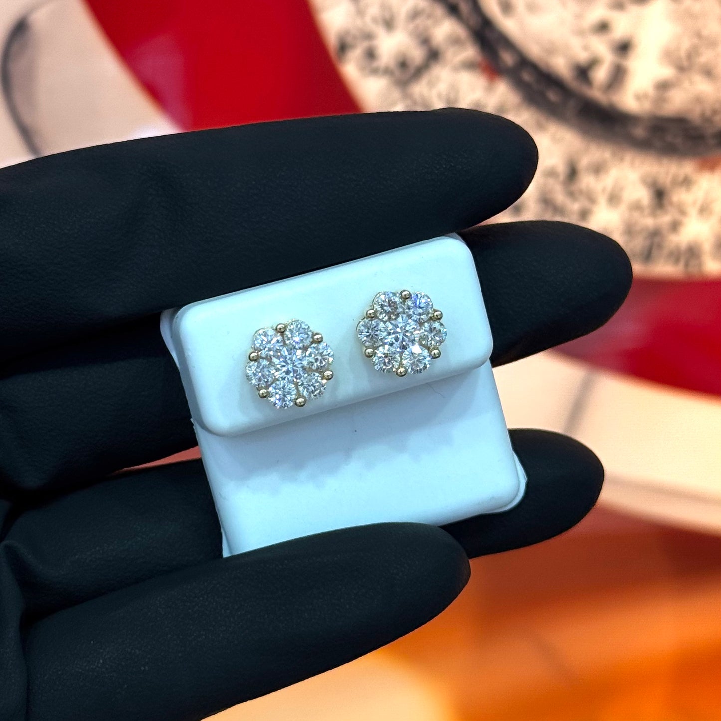 14K Gold 2.00Ctw Diamond Flower Earring