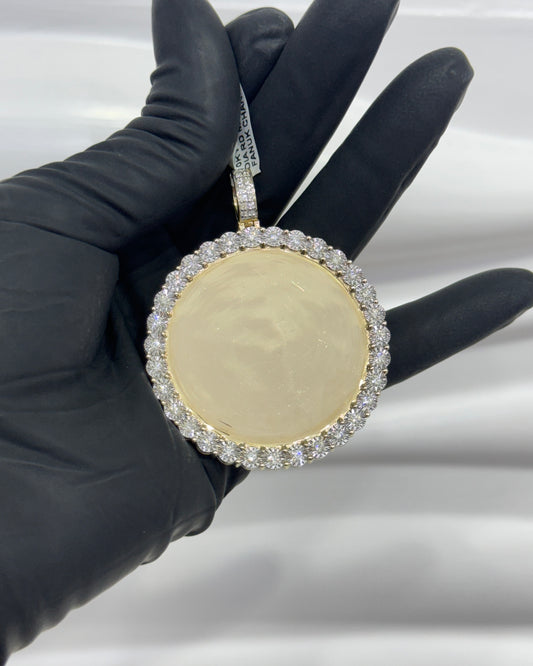 1.05Ctw Diamond Picture Charm