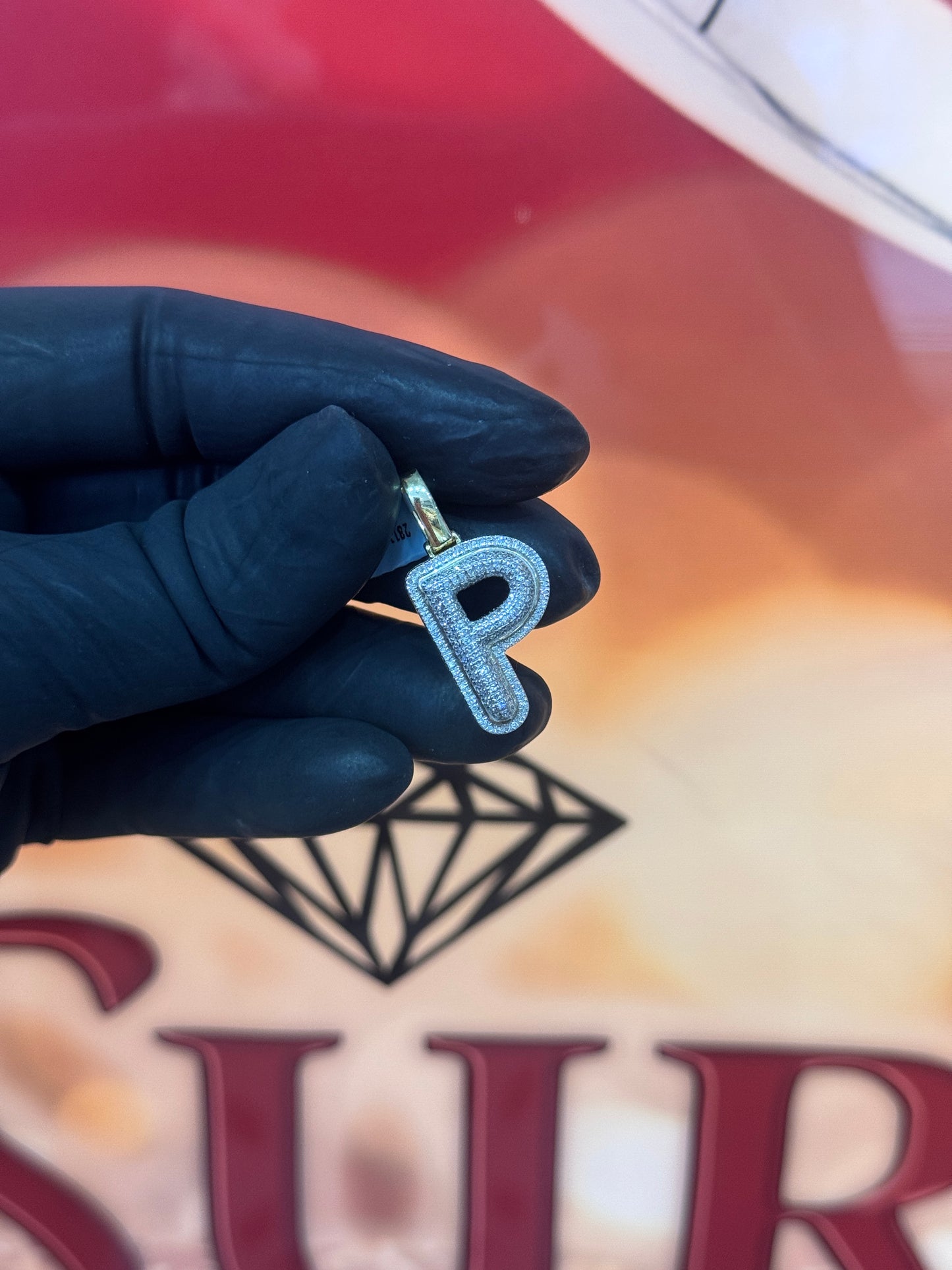 10K Yellow Gold Pendant 0.25Ctw Diamond Bubble Initial P