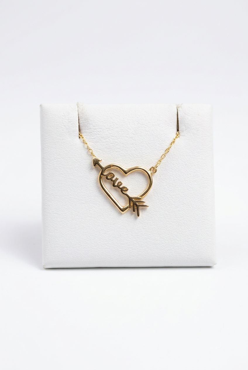 Heart Love Arrow necklace product image