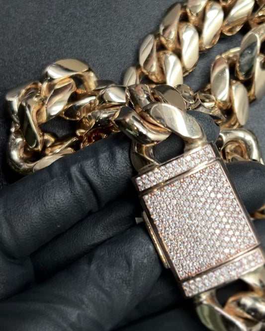 Solid Cuban Chain with Diamond Lock