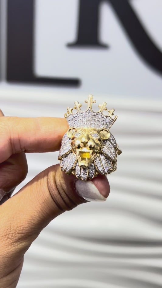 10k Yellow Gold 0.96Ctw Diamond Lion W/ Crown Mens Fash Ring