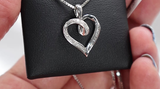 10K White Gold 0.08Ctw Diamond  Heart Pendant